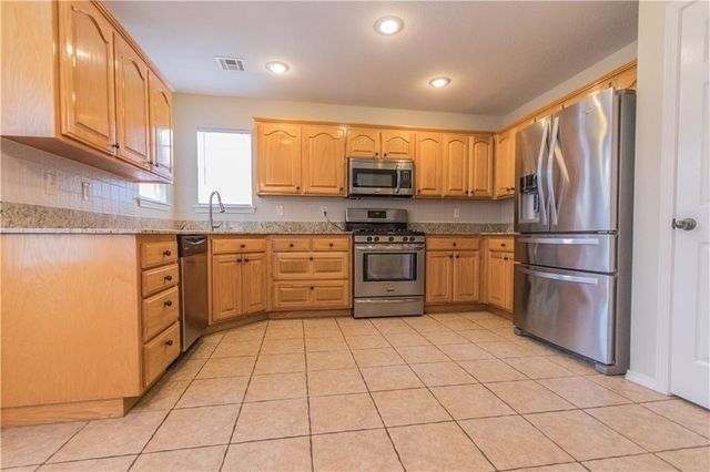 3903 SW Cherry Road, Bentonville, AR 72712