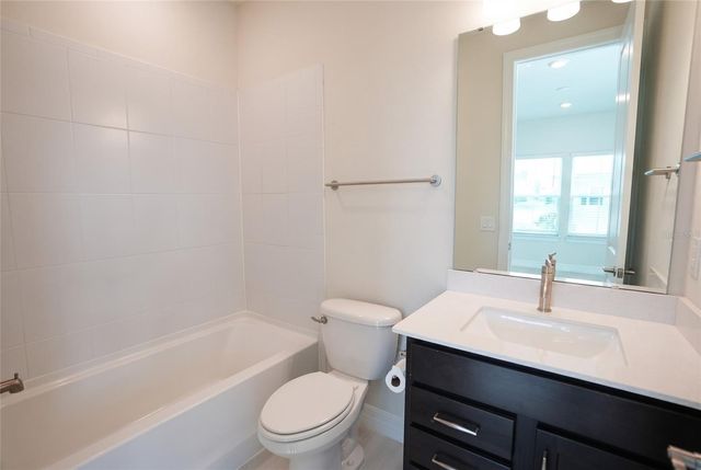 8087 FENTON STREET, Orlando, FL 32836