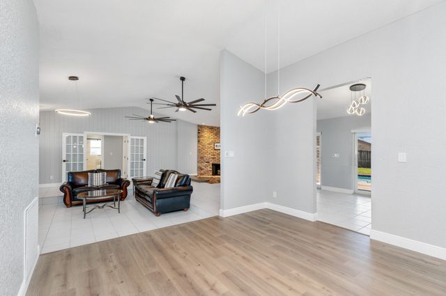 271 NW 89th Avenue, Coral Springs, FL 33071