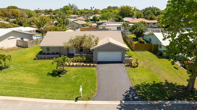 271 NW 89th Avenue, Coral Springs, FL 33071