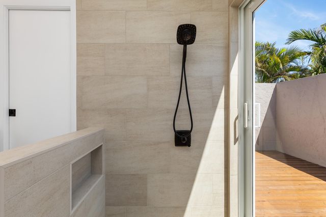 271 NW 89th Avenue, Coral Springs, FL 33071