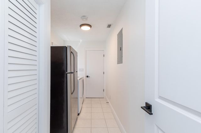 271 NW 89th Avenue, Coral Springs, FL 33071