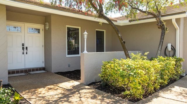 271 NW 89th Avenue, Coral Springs, FL 33071