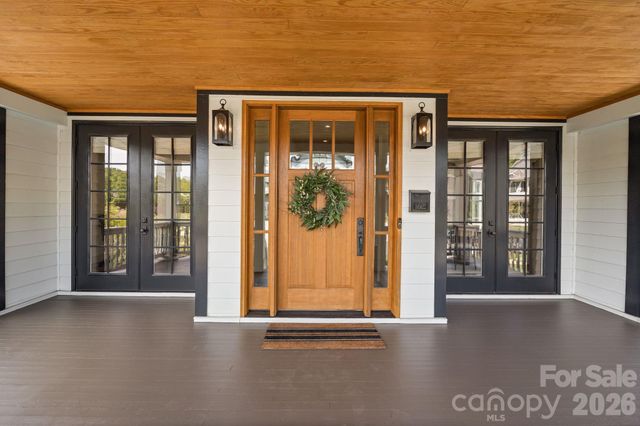 2652 Chesterfield Avenue, Charlotte, NC 28205