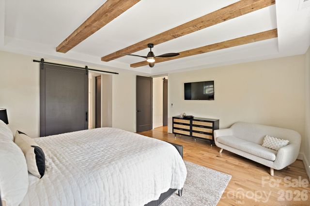 2652 Chesterfield Avenue, Charlotte, NC 28205