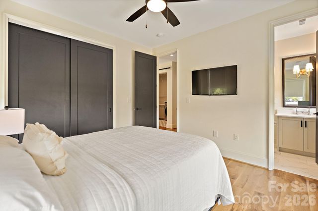 2652 Chesterfield Avenue, Charlotte, NC 28205