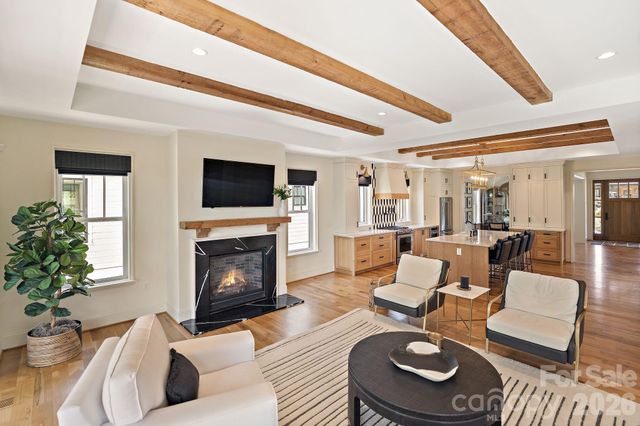 2652 Chesterfield Avenue, Charlotte, NC 28205