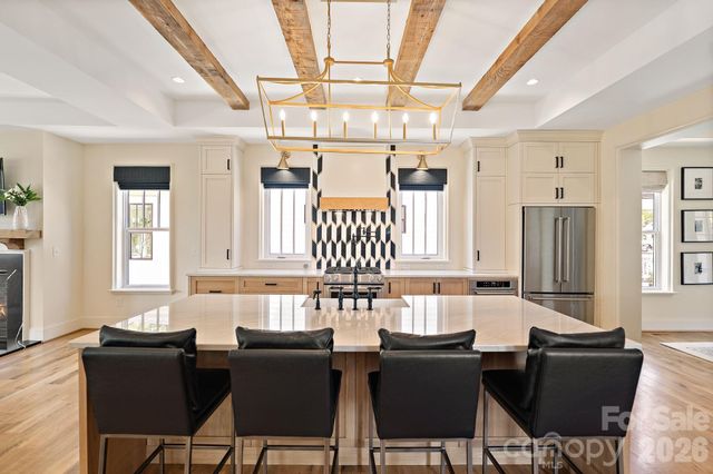 2652 Chesterfield Avenue, Charlotte, NC 28205