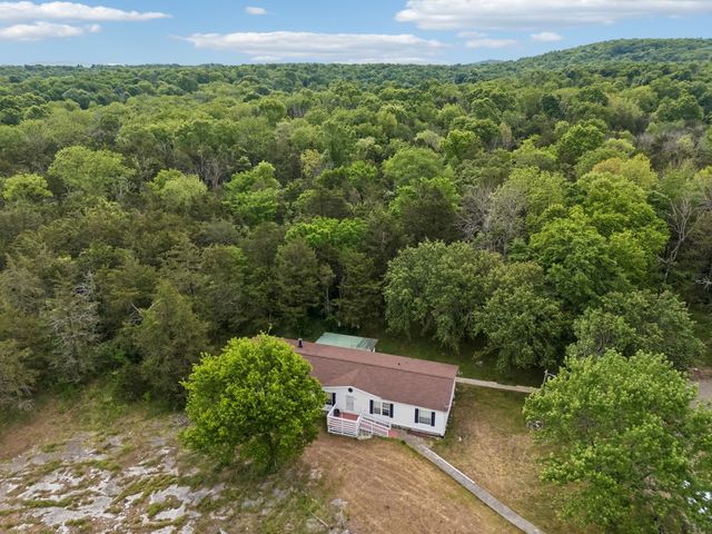 8558 Taliaferro Rd, Eagleville, TN 37060