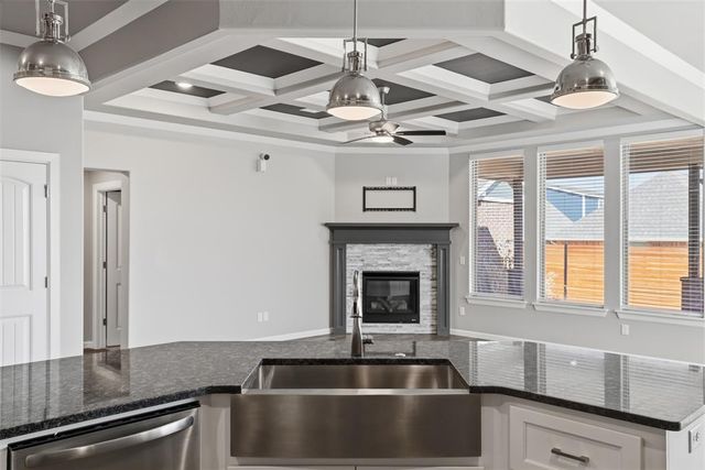 3304 Grasshopper Way, Yukon, OK 73099