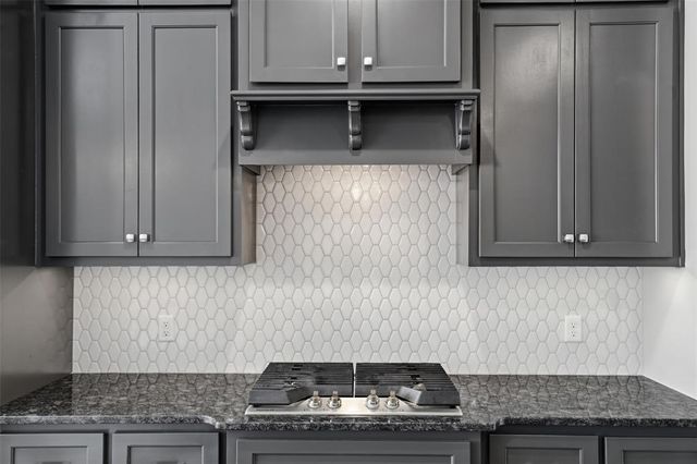 3304 Grasshopper Way, Yukon, OK 73099