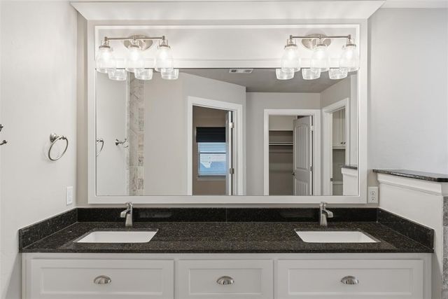 3304 Grasshopper Way, Yukon, OK 73099