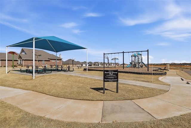3304 Grasshopper Way, Yukon, OK 73099