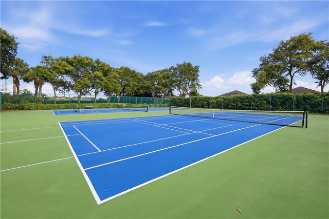 1640 N 42nd Circle 111, Vero Beach, FL 32967