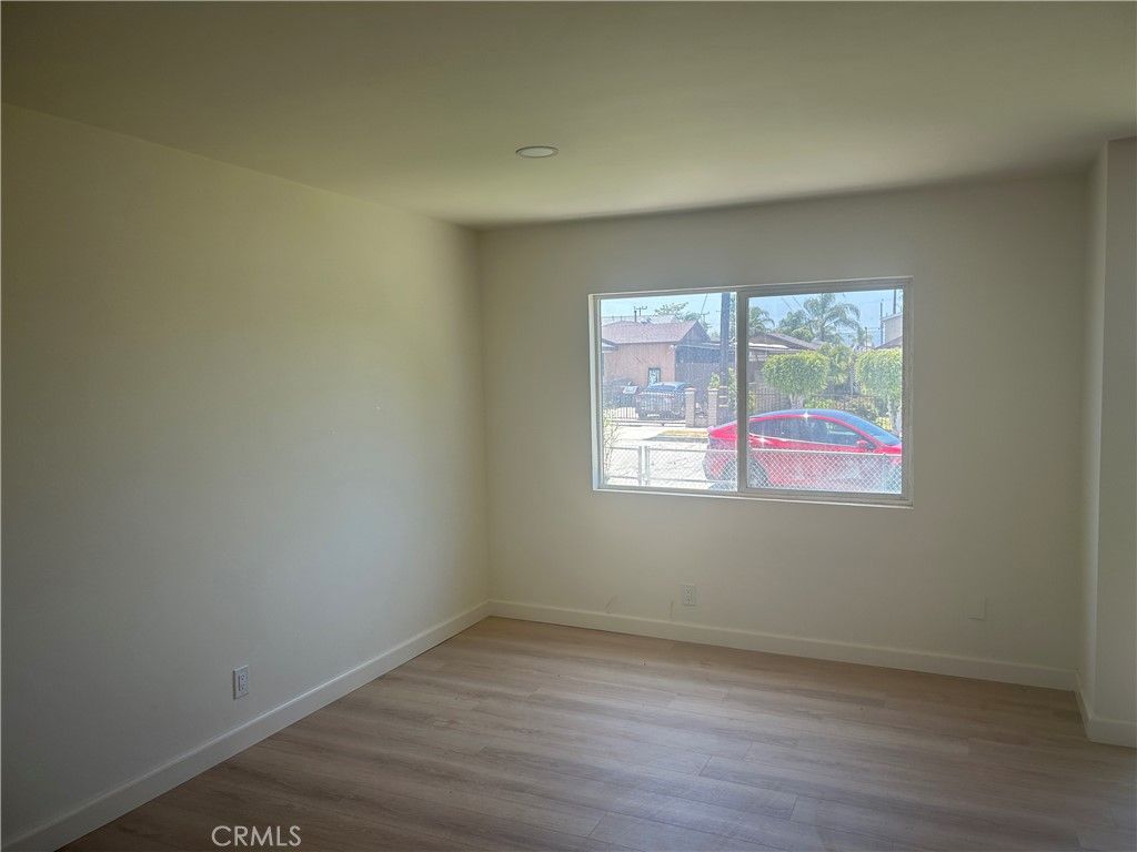 Image 6 of property listing at 1316 Ravenna, Wilmington, CA 90744