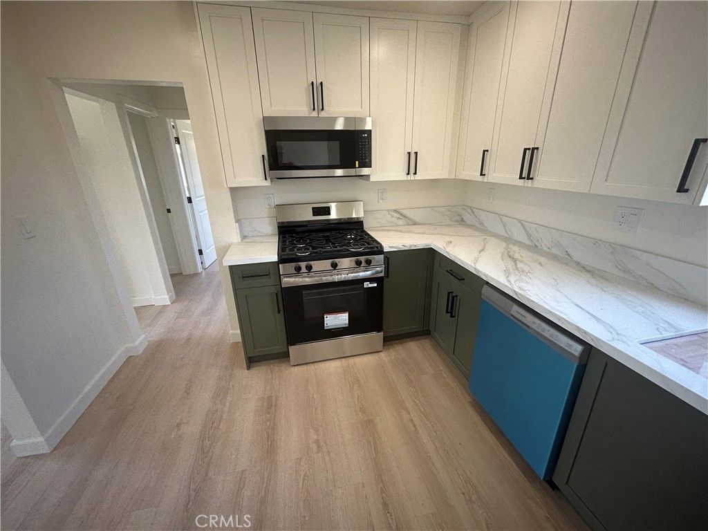Image 9 of property listing at 1316 Ravenna, Wilmington, CA 90744