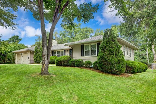904 W 96TH Street, Kansas City, MO 64114