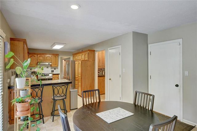 904 W 96TH Street, Kansas City, MO 64114