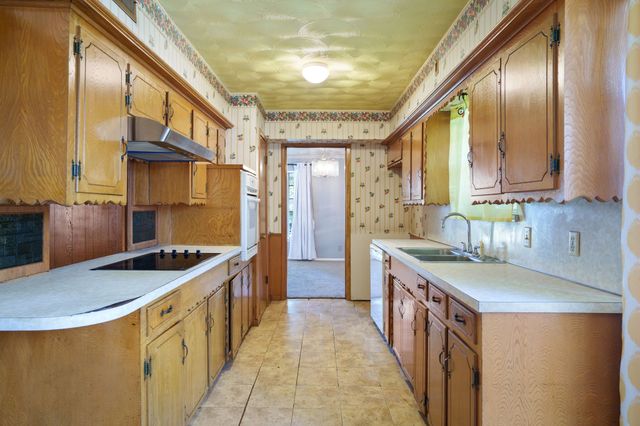 1431 Oak Meadows Drive, Dallas, TX 75232