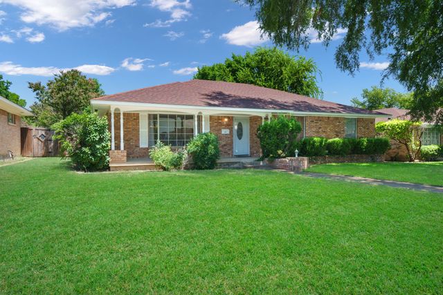 1431 Oak Meadows Drive, Dallas, TX 75232