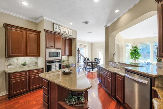 17303 Prescott Manor, Cypress, TX 77433