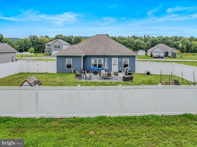 89 RAPPAHANNOCK RUN, Falling Waters, WV 25419