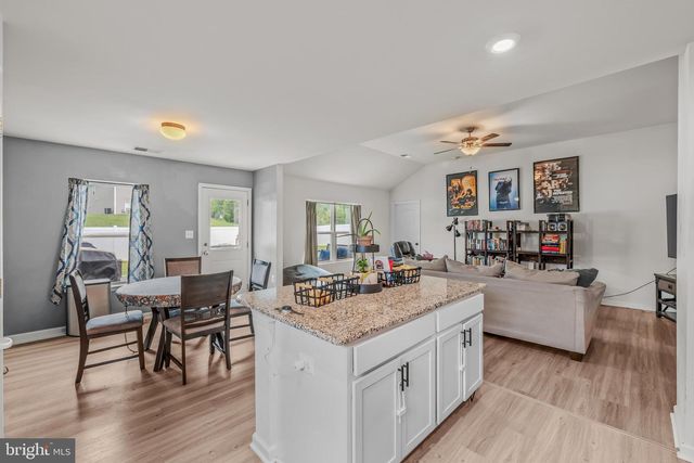89 RAPPAHANNOCK RUN, Falling Waters, WV 25419