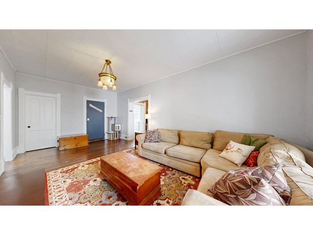 460 W 5th St, Loveland, CO 80537
