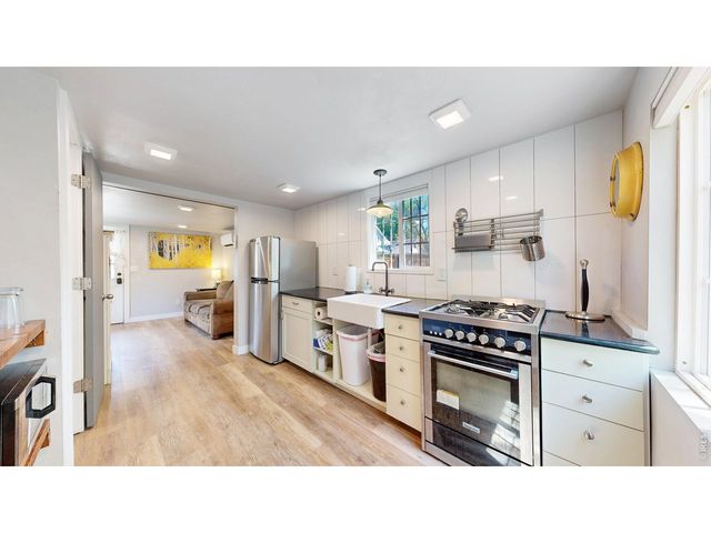 460 W 5th St, Loveland, CO 80537