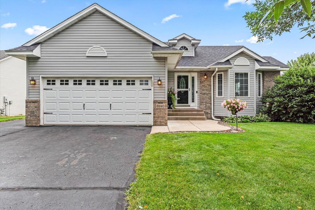 8140 Parell Avenue NE, Otsego, MN 55330