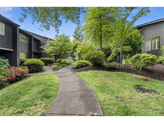 157 WESTBROOK Way, Eugene, OR 97405