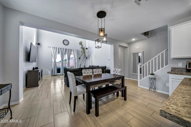 6925 N 88TH Drive, Glendale, AZ 85305