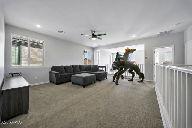 6925 N 88TH Drive, Glendale, AZ 85305