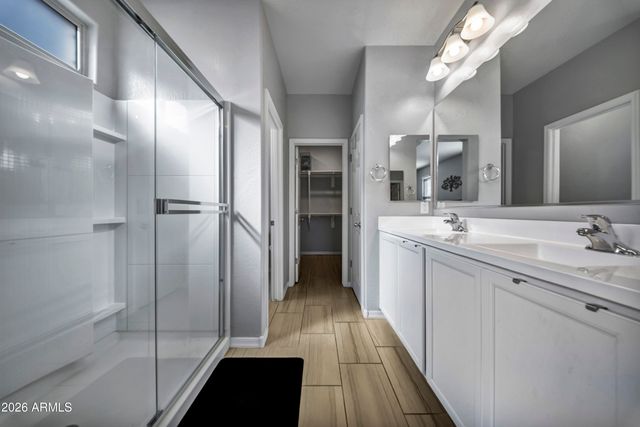 6925 N 88TH Drive, Glendale, AZ 85305