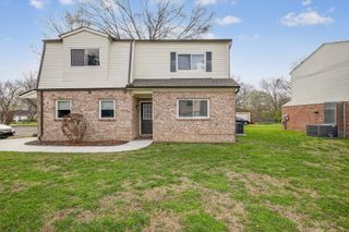 601 E Grundy St # B, Tullahoma, TN 37388