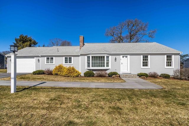48 Early Red Berry, Yarmouth, MA 02675