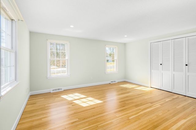 48 Early Red Berry, Yarmouth, MA 02675