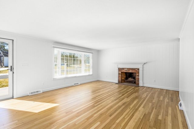 48 Early Red Berry, Yarmouth, MA 02675