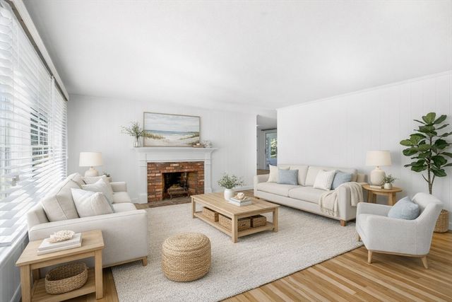 48 Early Red Berry, Yarmouth, MA 02675