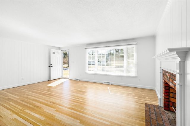 48 Early Red Berry, Yarmouth, MA 02675