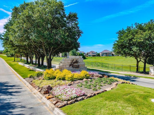 2805 Fountain View Boulevard, Cedar Hill, TX 75104