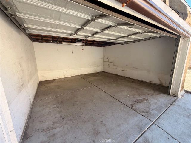 604 W 105th, Los Angeles, CA 90044