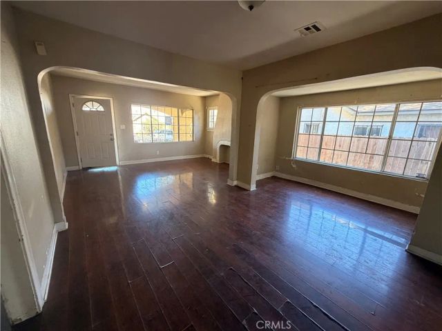604 W 105th, Los Angeles, CA 90044