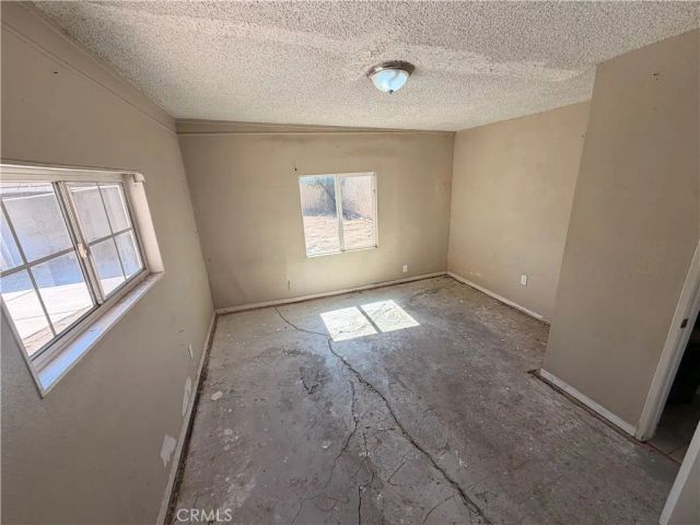 604 W 105th, Los Angeles, CA 90044
