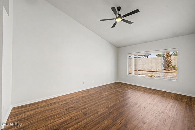 3834 E WINDSONG Drive, Phoenix, AZ 85048