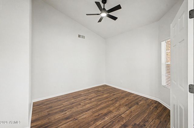 3834 E WINDSONG Drive, Phoenix, AZ 85048