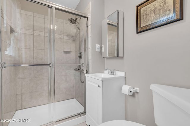21 Maracaibo Place, Toms River, NJ 08757