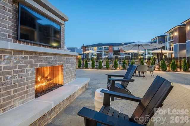 1035 Strensall Lane B4, Charlotte, NC 28217