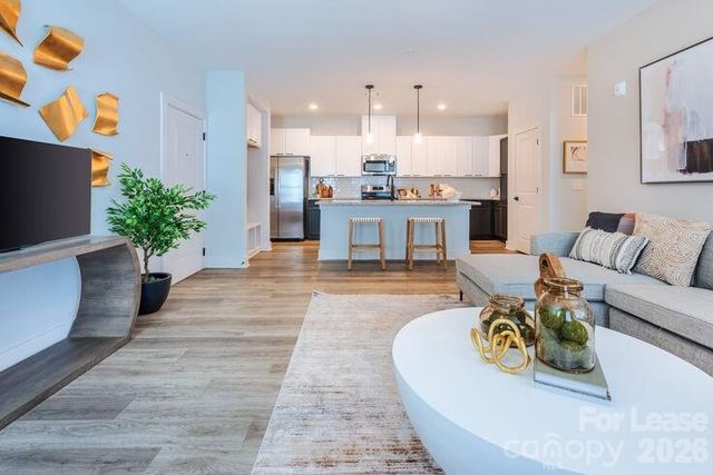 1035 Strensall Lane B4, Charlotte, NC 28217