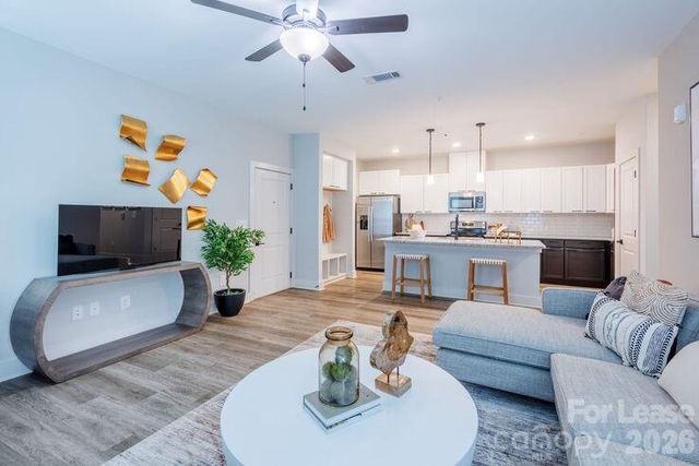 1035 Strensall Lane B4, Charlotte, NC 28217